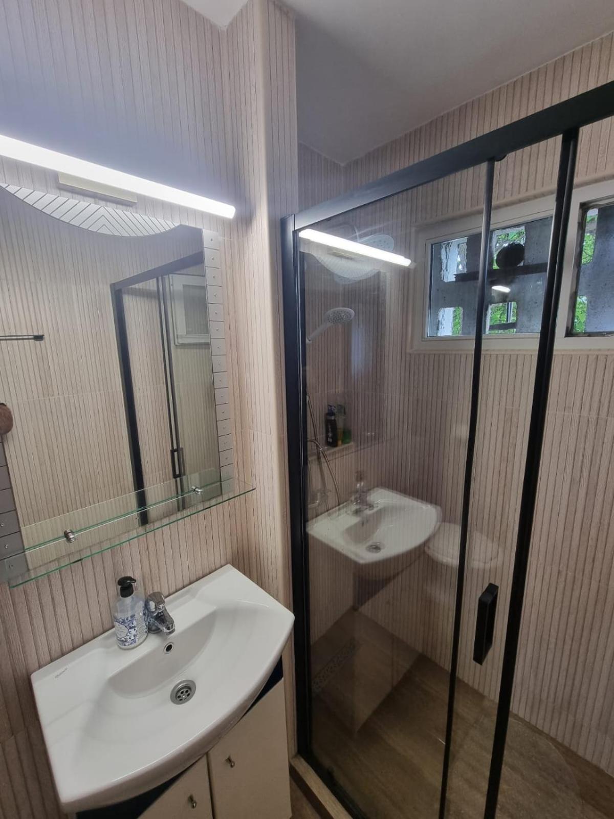 Orşova Apartament Denis 아파트 외부 사진