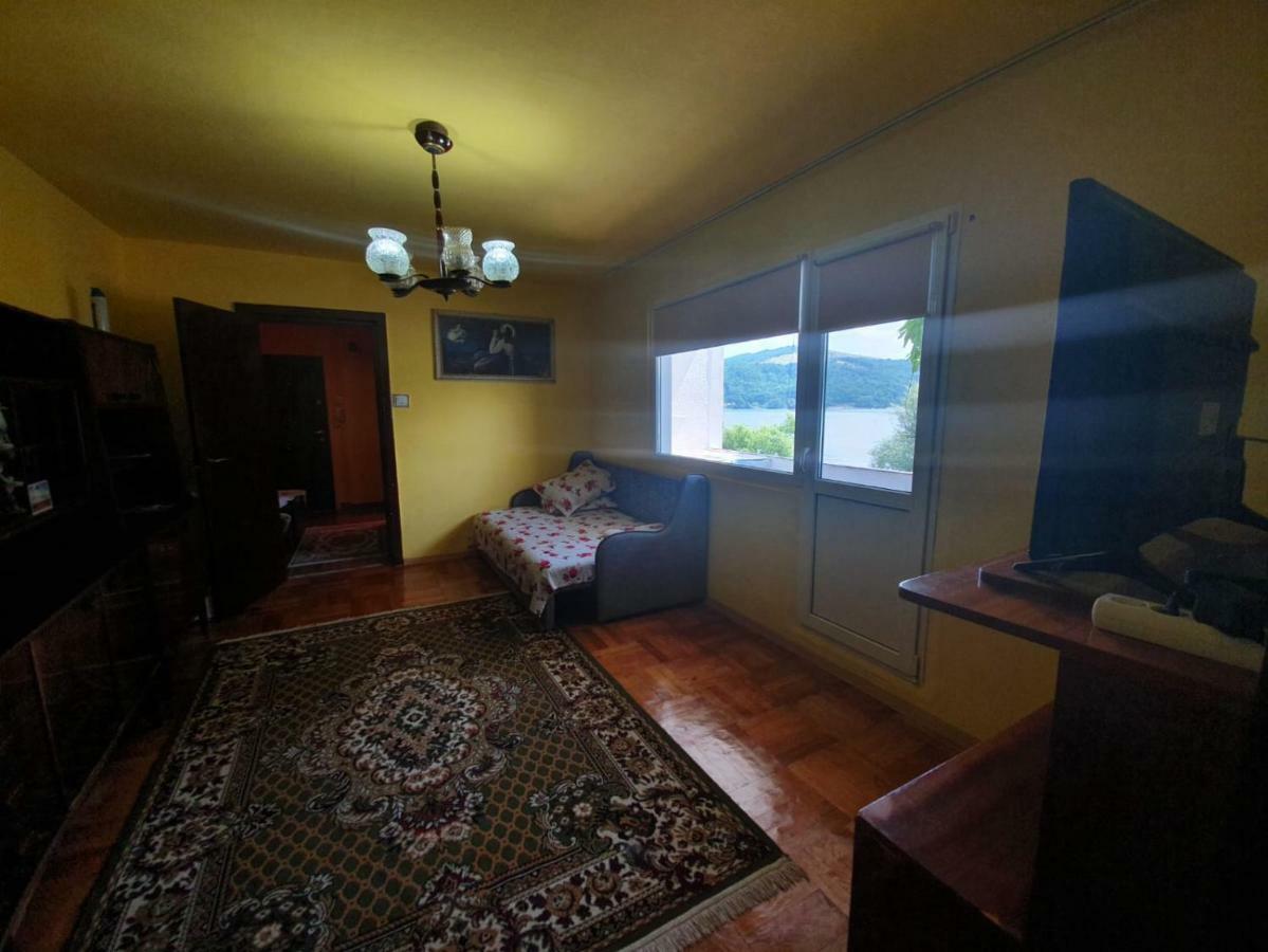 Orşova Apartament Denis 아파트 외부 사진