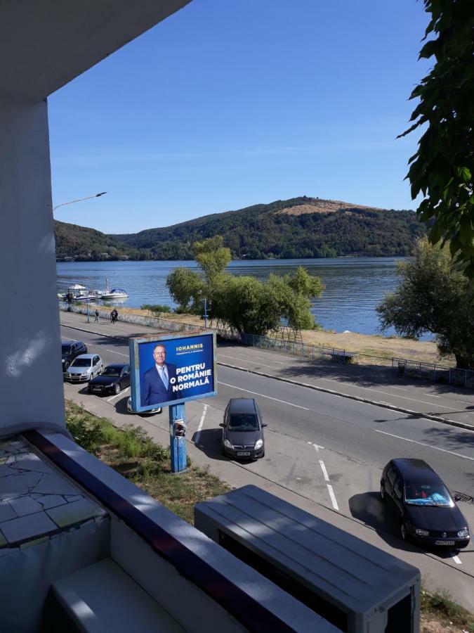 Orşova Apartament Denis 아파트 외부 사진